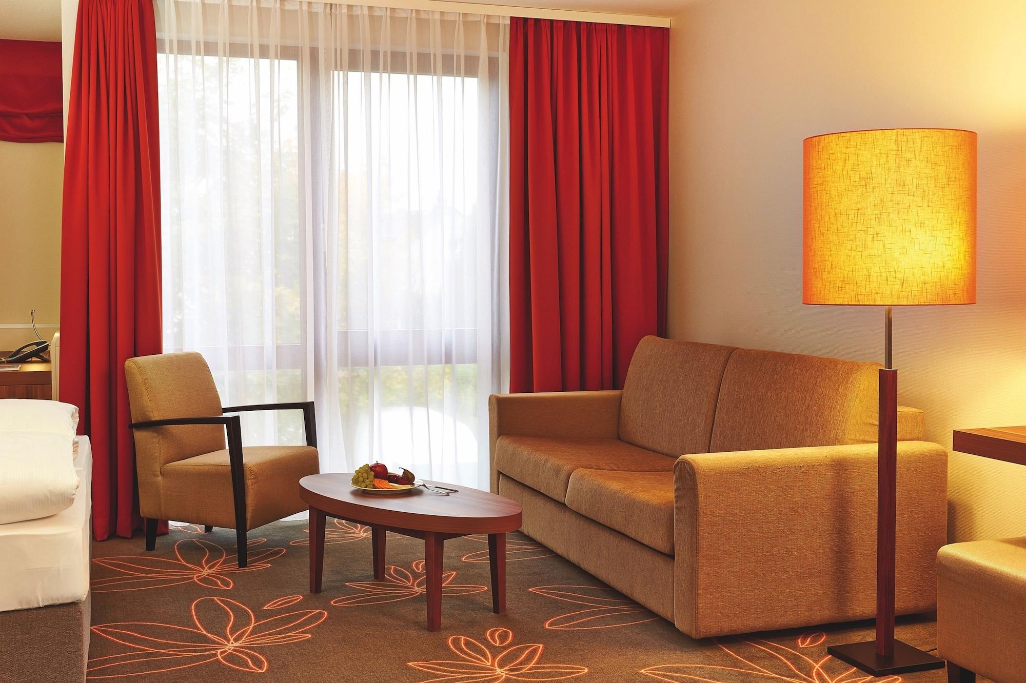 เอช+ โฮเต็ล ฮันโนเวอร์ Hotel ภายนอก รูปภาพ