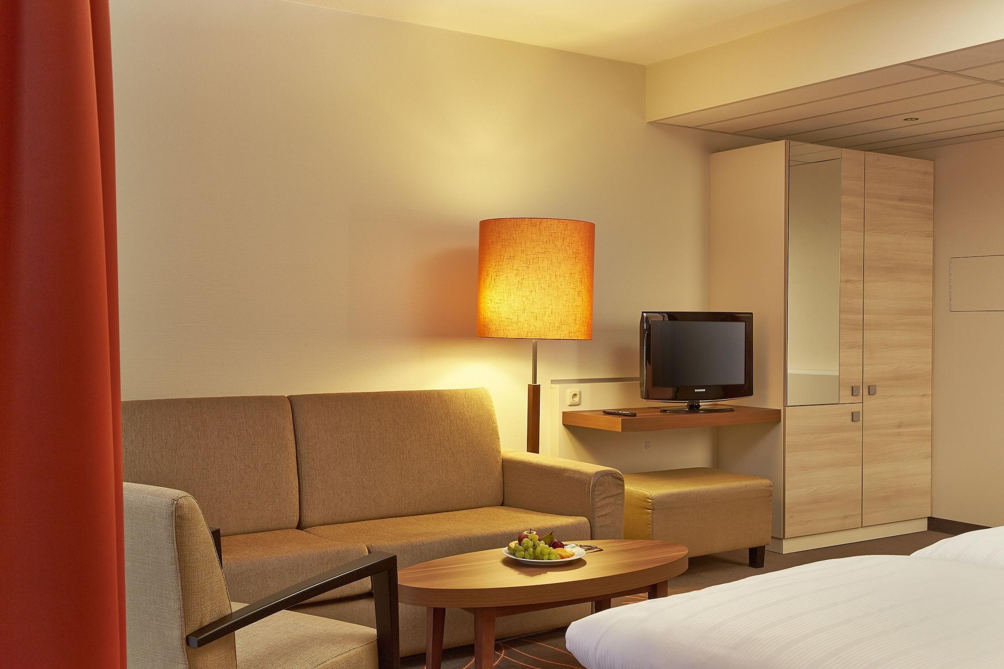 เอช+ โฮเต็ล ฮันโนเวอร์ Hotel ภายนอก รูปภาพ
